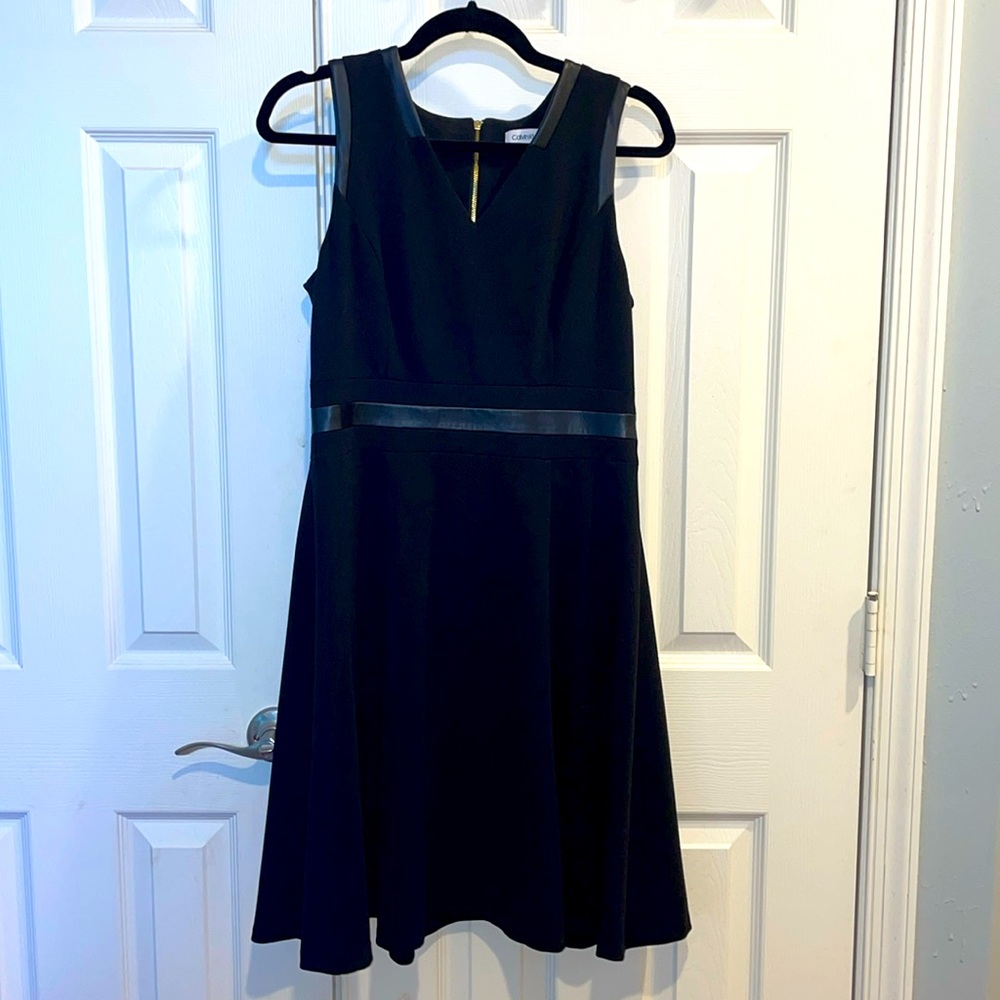 NWT Calvin Klein - Yolanda faux leather trim dress